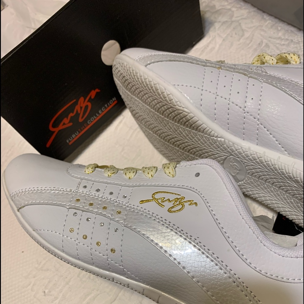 Tennis Shoes